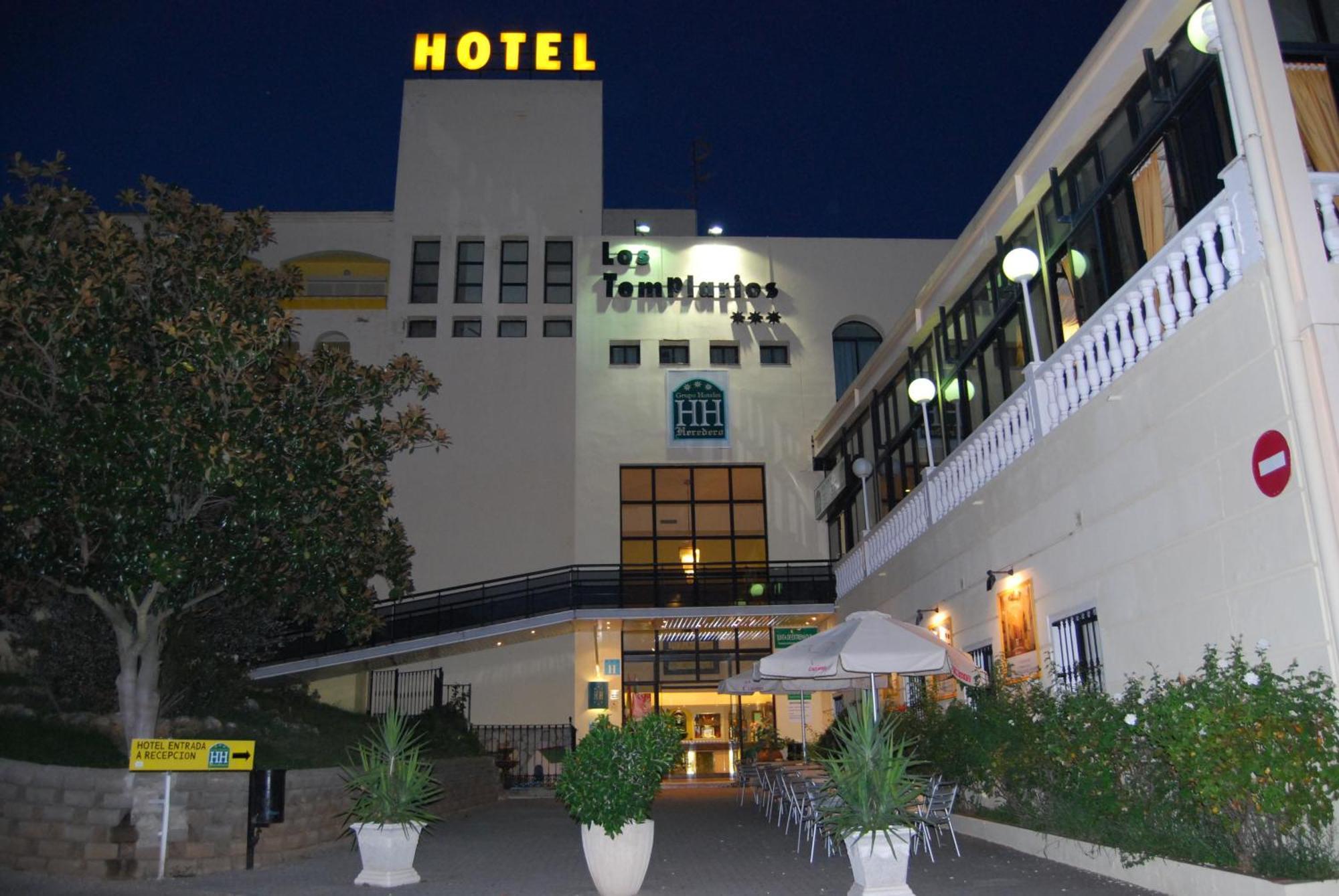 Hotel Los Templarios Jerez De Los Caballeros Exterior photo